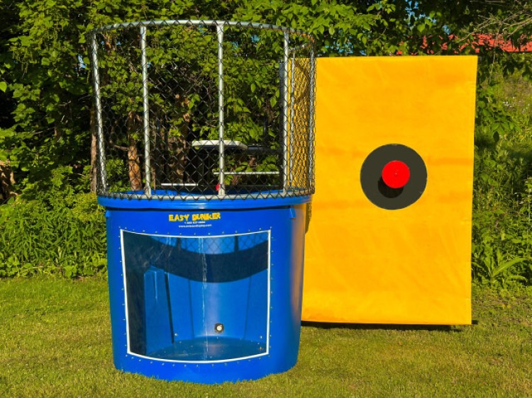 Dunk Tank - Easy Dunker