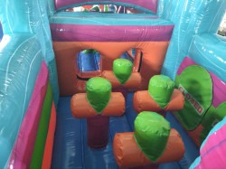 att.0O0QLlcJ2faQAiEDD5vwBWSofXTQa W7SM6G4LTWb1Y 1771458165 69' Obstacle - Color me Summer with 18' Slide (wet/dry)